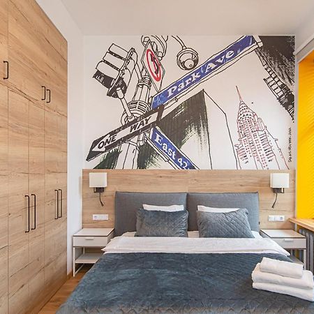 Modern Vilnius Old Town Apartment With Free Parking Ngoại thất bức ảnh
