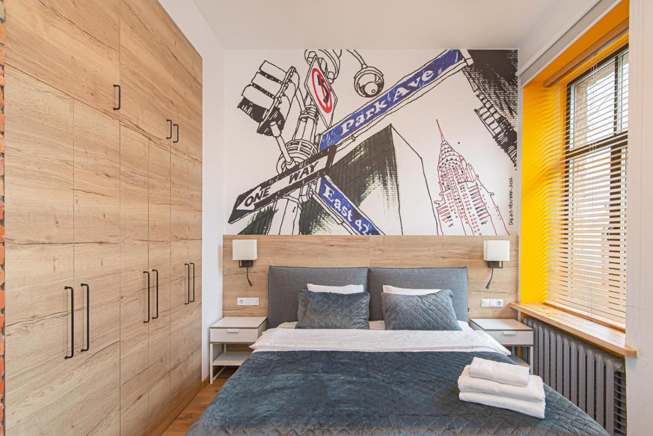 Modern Vilnius Old Town Apartment With Free Parking Ngoại thất bức ảnh