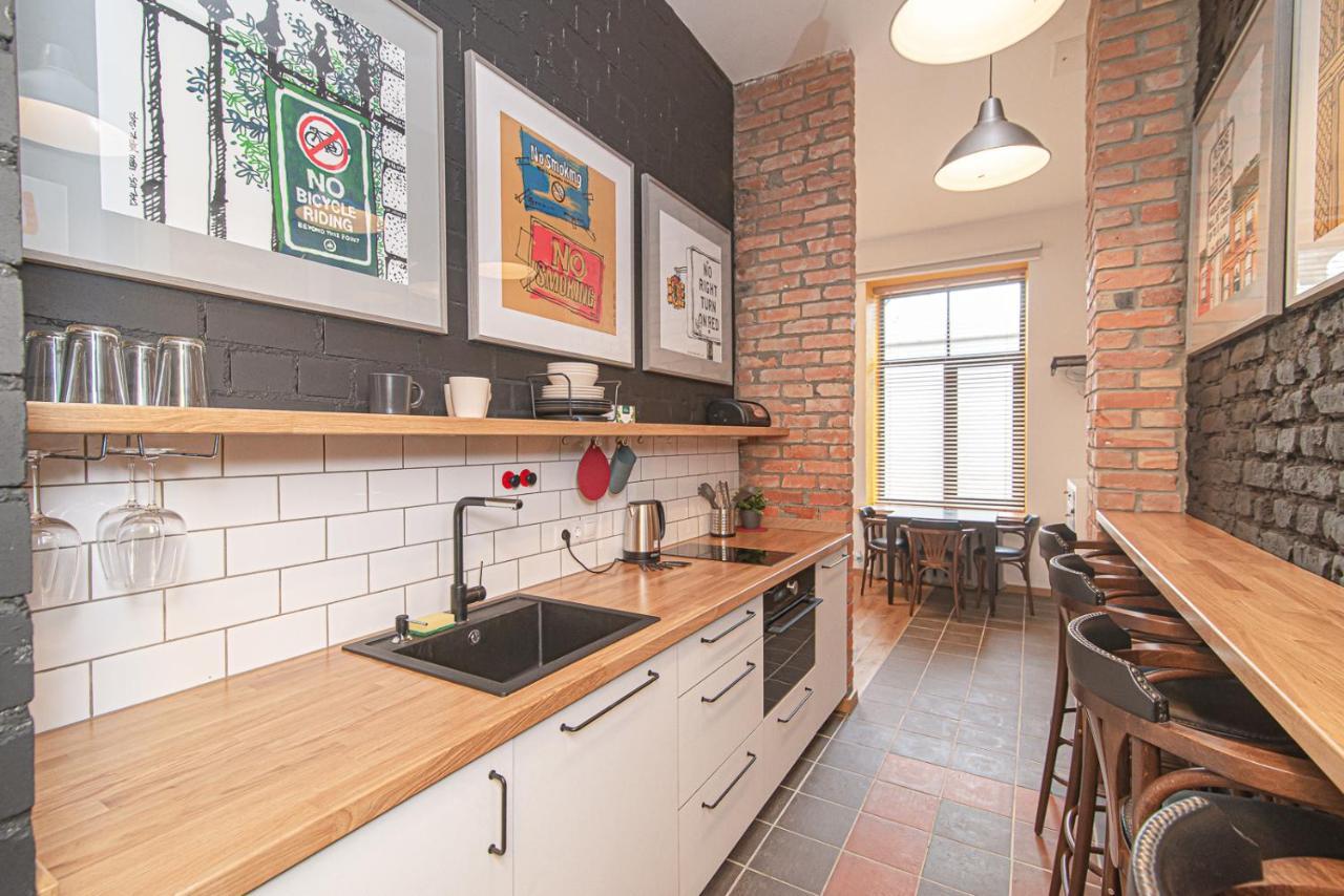Modern Vilnius Old Town Apartment With Free Parking Ngoại thất bức ảnh