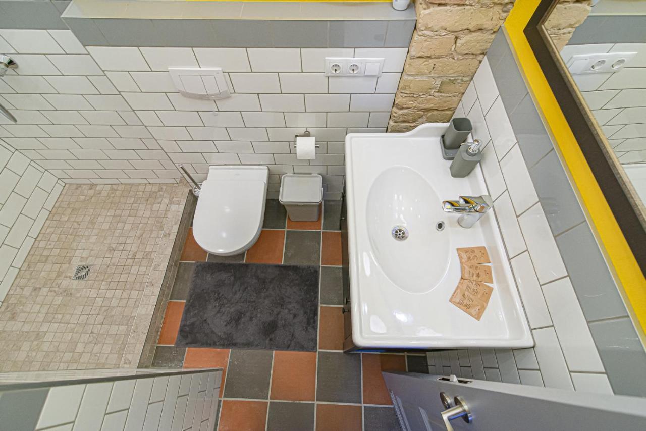 Modern Vilnius Old Town Apartment With Free Parking Ngoại thất bức ảnh